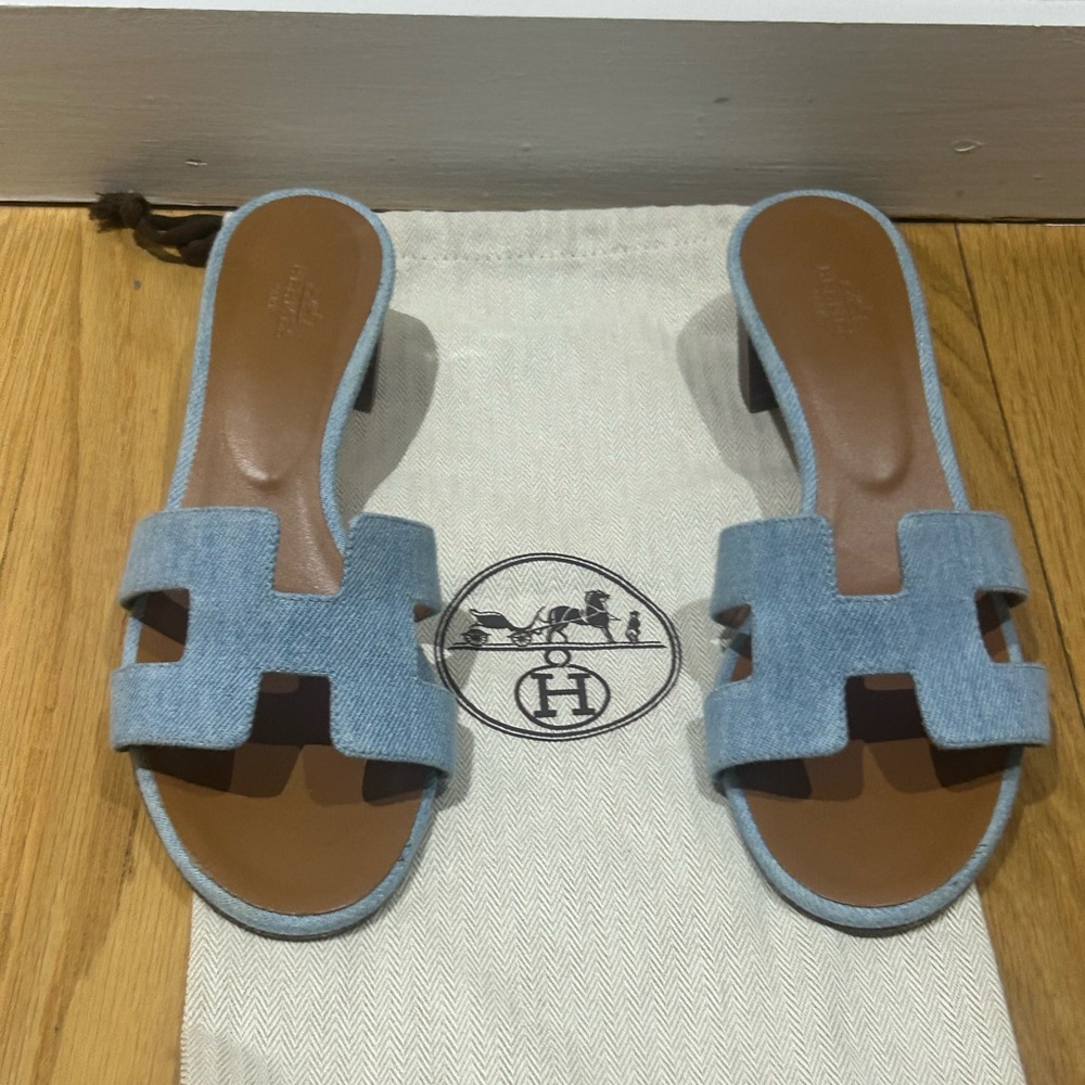 Hermes Oasis Sandals in Denim SZ 38